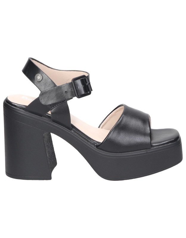 Sandalias negras de tacón REFRESH 171678