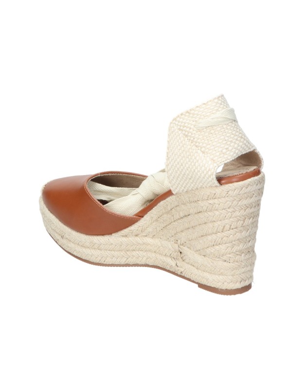 Alpargatas con cuña para mujer CORINA M4297 marrón