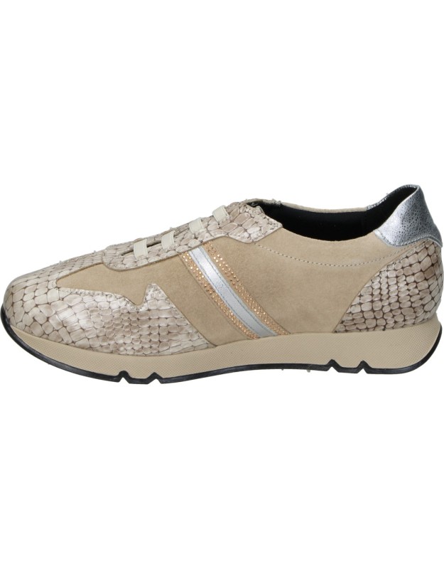 Zapatos planos DOCTOR CUTILLAS 82831 en beige