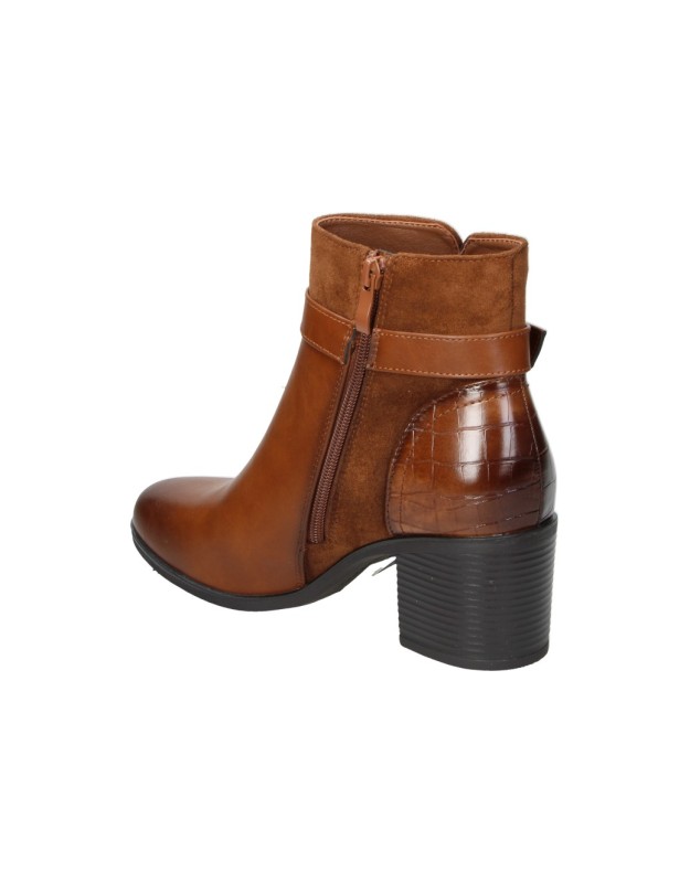Botines con tacón AMARPIES asy29521 en color cuero para mujer