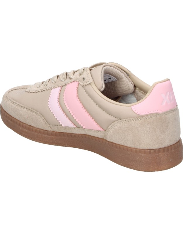 Zapatillas planas XTI 145052 en beige y rosa para mujer