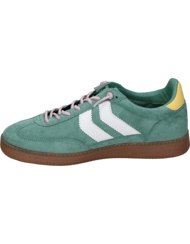 Zapatillas casual XTI 144170 en color verde
