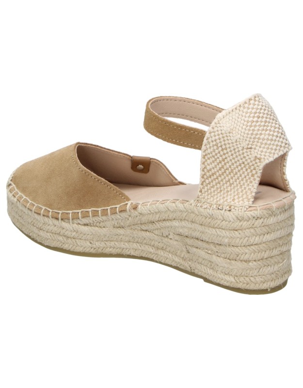 Sandalias para Mujer REFRESH 175235 Color Camel