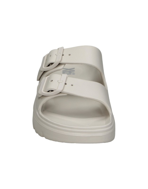 Chancletas XTI KIDS 153069 en Color Beige para Niña