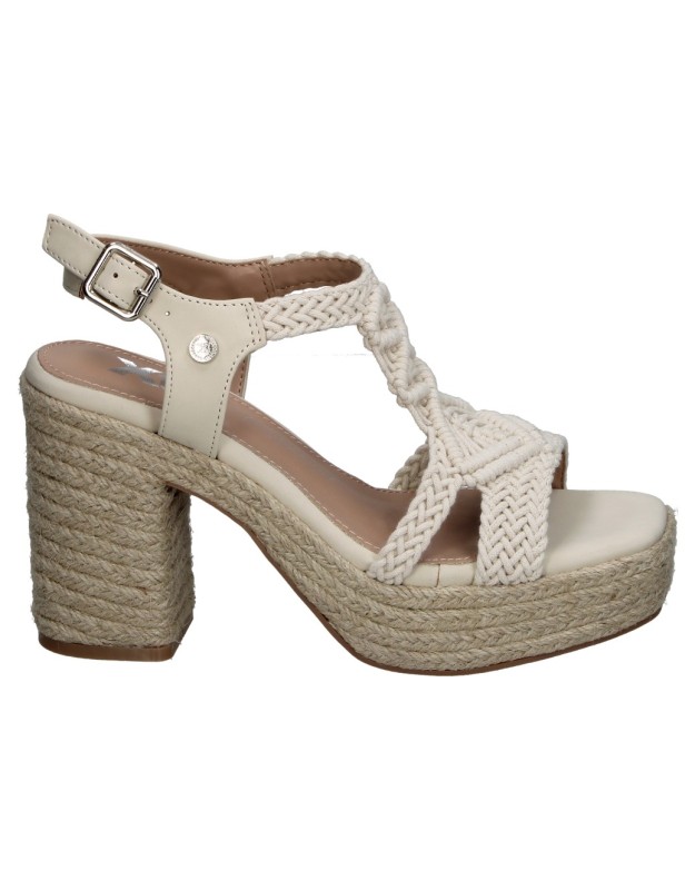 Sandalias con XTI 142839 Color Beige para Mujer