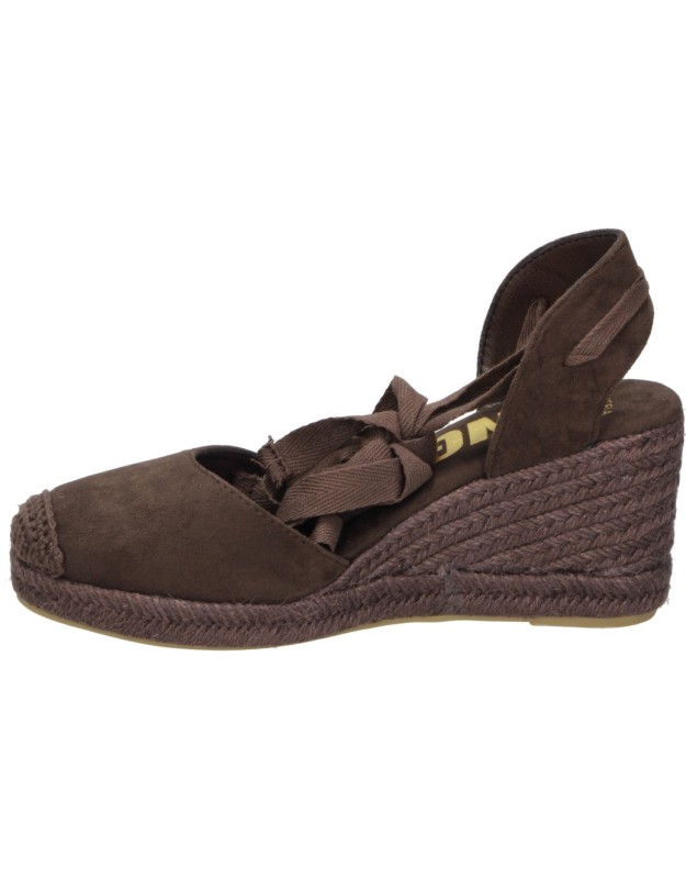 Alpargatas con Cuña y Plataforma D'Angela en Color Marrón - Modelo DHA30670