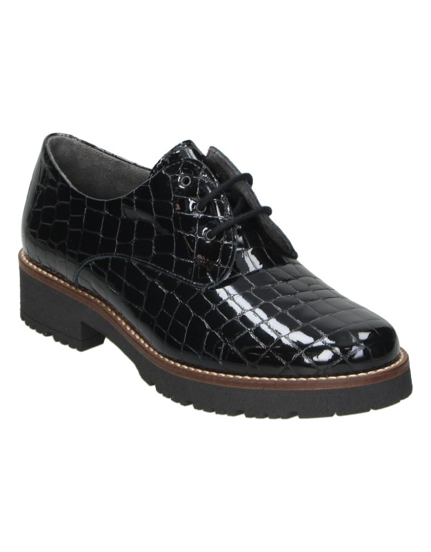 Zapatos de piel PITILLOS 10771 en negro charol para mujer