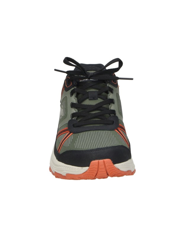 Deportiva verde Skechers GO RUN Trail Altitude 2.0 Altaridge 237920-olor