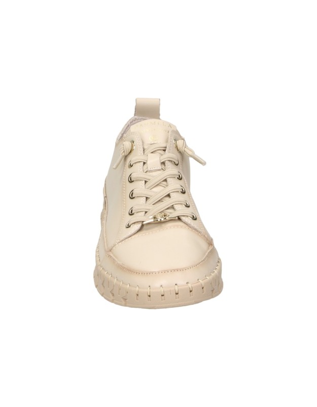 Zapato de piel CARMELA 162531 en beige para mujer