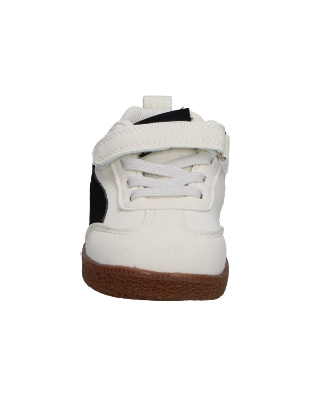 Zapatillas Respetuosas ÑAKOS 9003 en Color Beige con Detalles en Negro