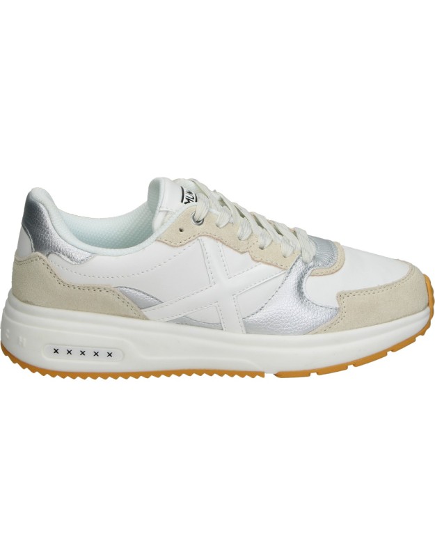 Zapatillas MUNICH para Mujer en Blanco con Detalles en Beige y Plata 4210001