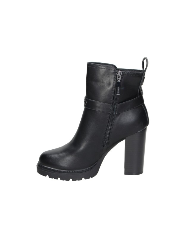 Botines REFRESH con Tacón para Mujer en Color Negro 176062