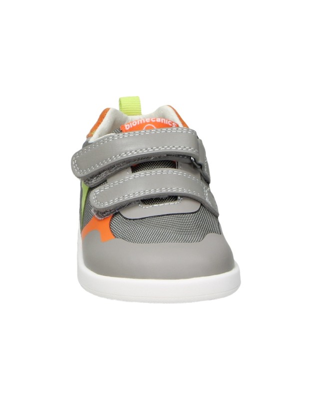 Zapato barefoot gris BIOMECANICS 261168-b154 para bebé
