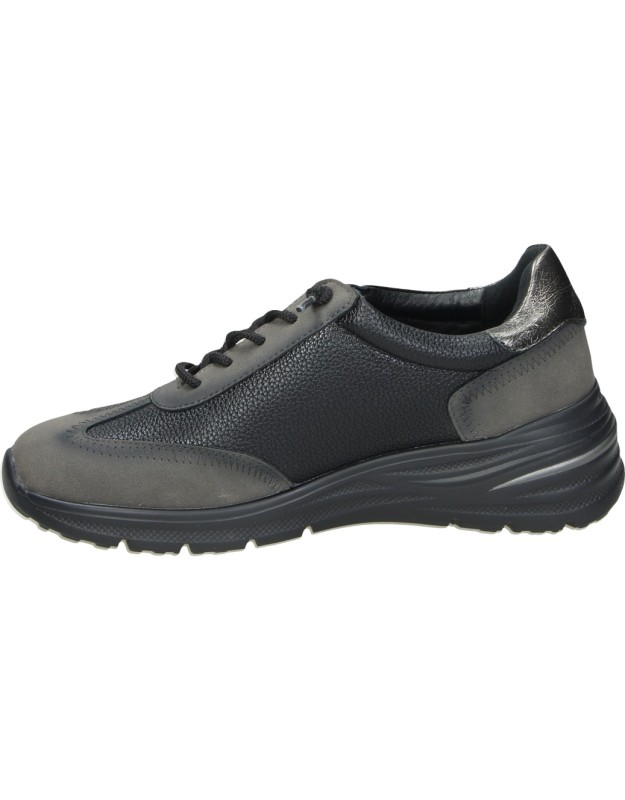 Zapato con cuña AMARPIES AMD31084 en negro para mujer