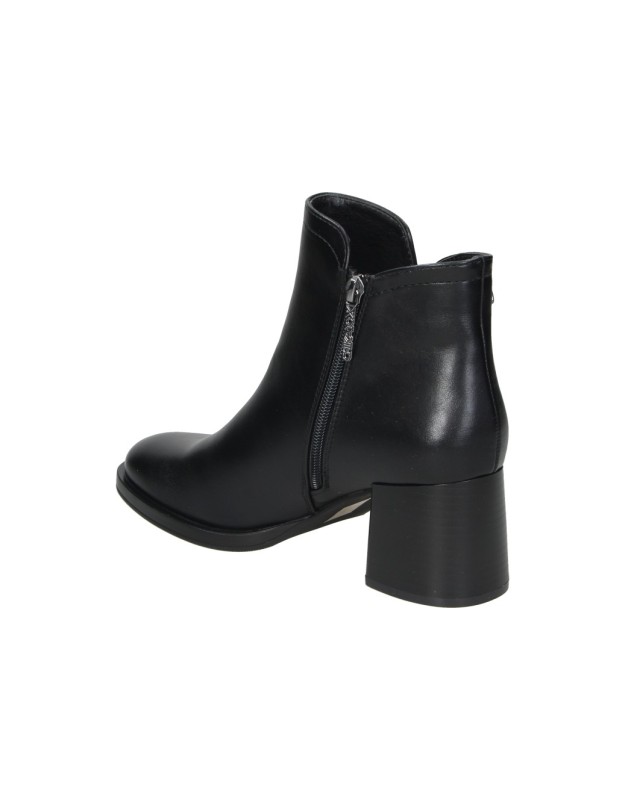 Botines de tacón CHIKA10 TUKANA 06 negros para mujer