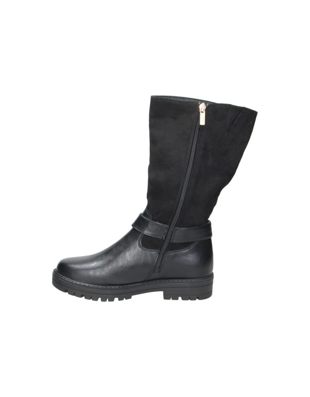 Botas Altas XTI KIDS para Niña en Color Negro con Detalle de Hebilla 154125