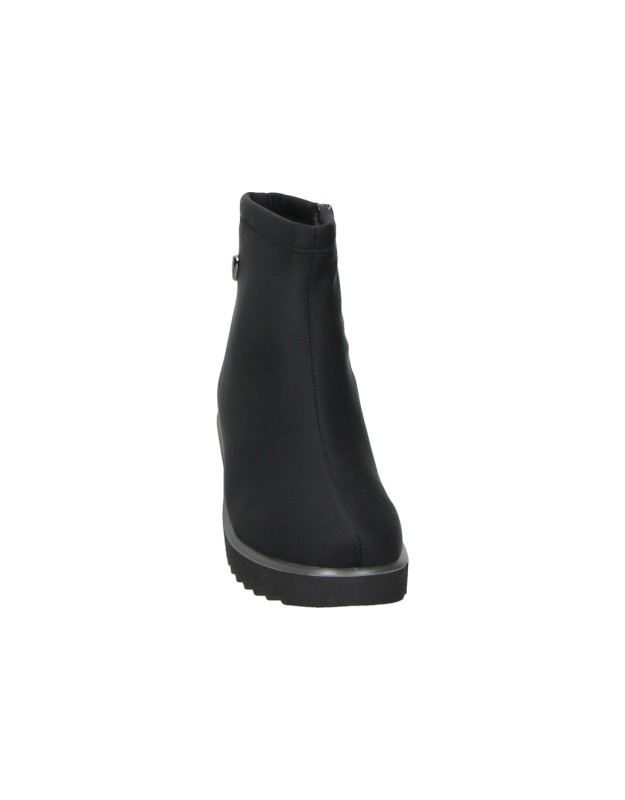 Botines Impermeables TREINTAS con Cuña para Mujer en Negro w4640
