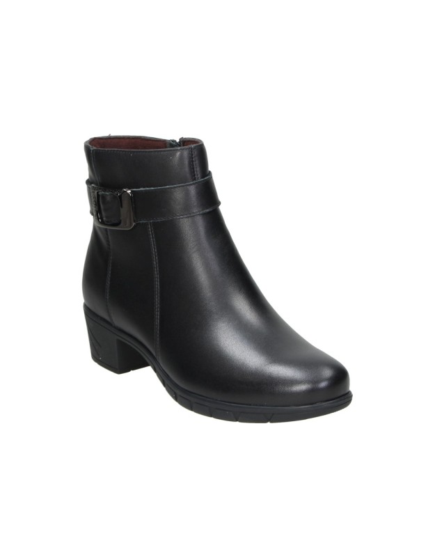 Botines TREINTA’S de Tacón Bajo para Mujer color Negro con Hebilla 4630