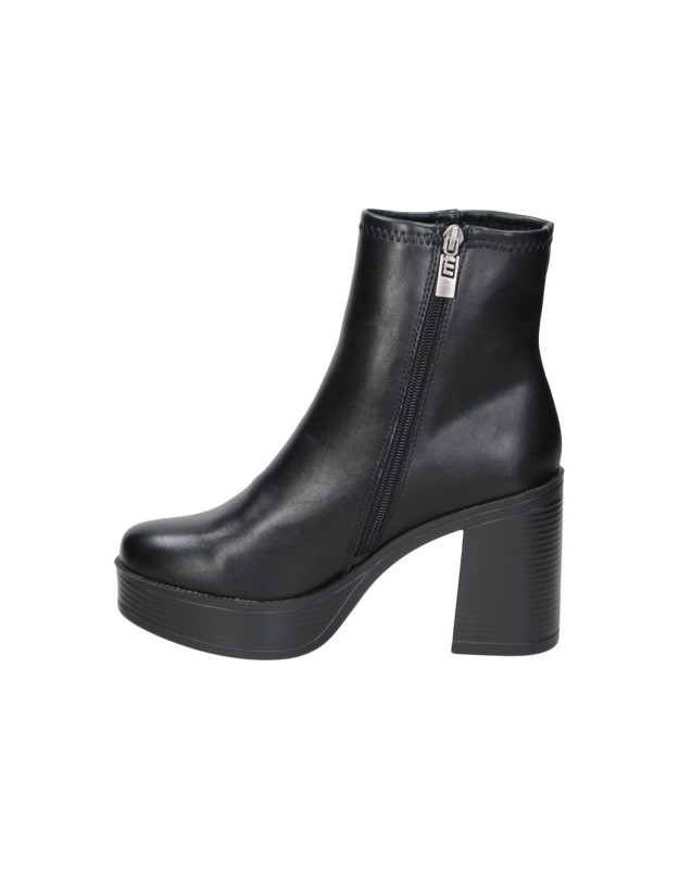 Botines MUSTANG MTNG con Tacón y Plataforma para Mujer color Negro 56353