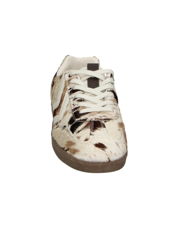 Zapatillas HUMMEL Planas para Mujer en Beige con Estampado Animal Print 239799