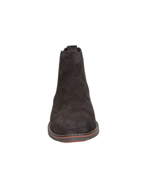 Botas casual XTI 143265 en color marrón para hombre