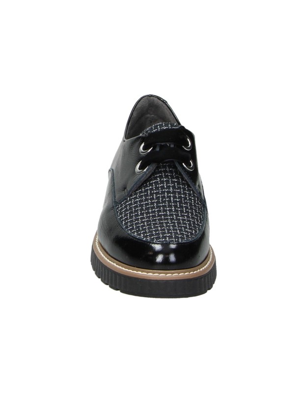 Zapatos Pitillos Oxford en Charol en Negro con Detalles para Mujer 11555