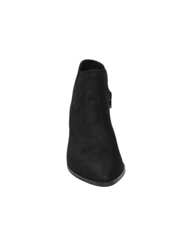 Botines para mujer con tacón SKYDIVA baby en negro