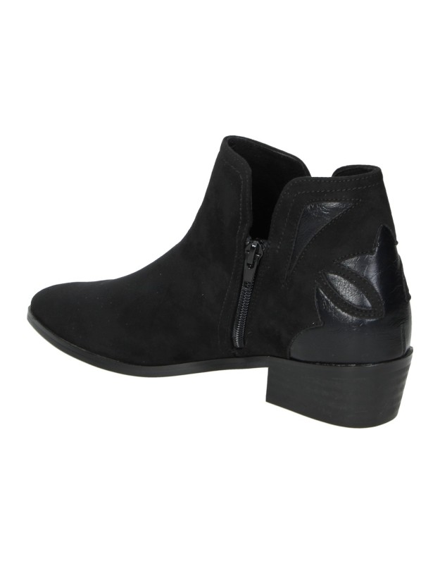 Botines para mujer con tacón SKYDIVA baby en negro