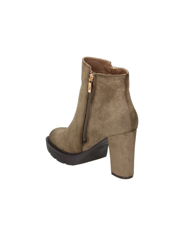 Botines de Tacón XTI para Mujer en Color Taupe 146172