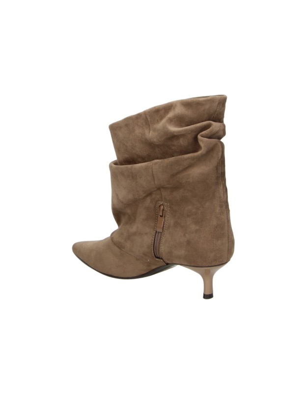 Botines de tacón SKYDIVA Savage en camel para mujer