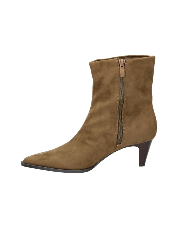 Botines con tacón SKYDIVA Ate en color camel para mujer