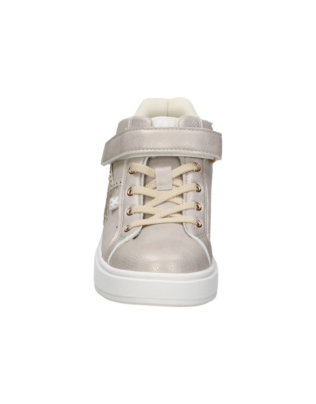 Zapatillas abotinadas XTI KIDS 154084 en beige para niña