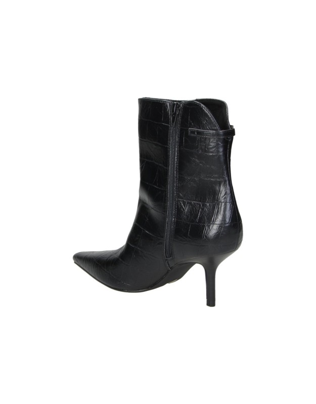 Botines de tacón estilosos SKYDIVA It Girl en color negro