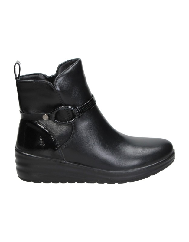 Botines con cuña AMARPIES amd31053 negros para mujer