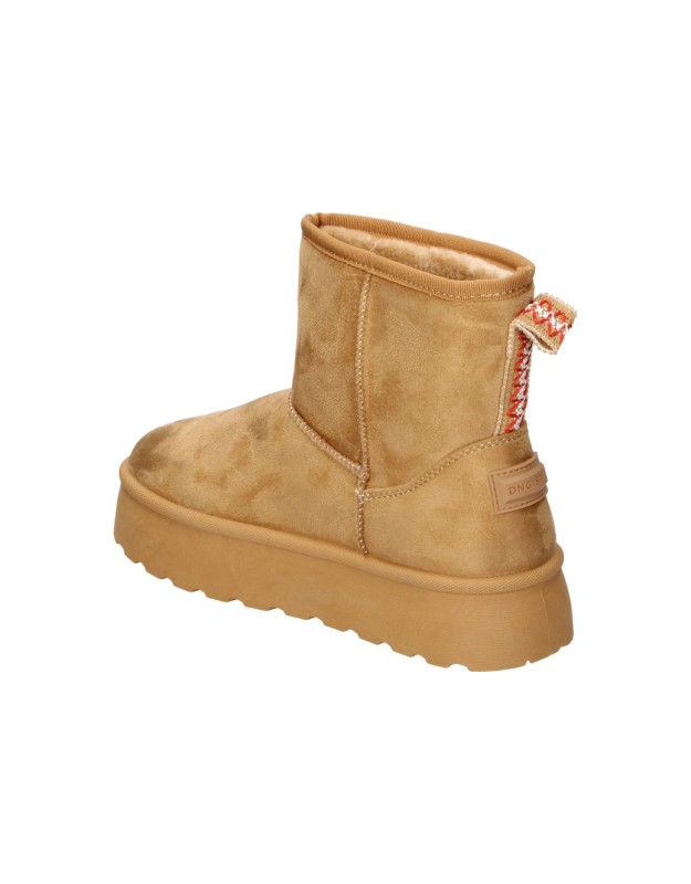 Botines australianos con plataforma D'Angela DHI31969 en camel