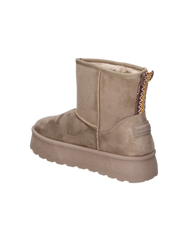 Botines australianos con plataforma D'Angela DHI31969 en taupe