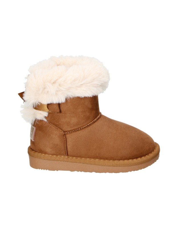 Botas water resistant CONGUITOS en camel para niña ossh140066